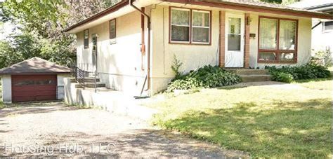 1868 Wilson Ave, Saint Paul, MN 55119 .